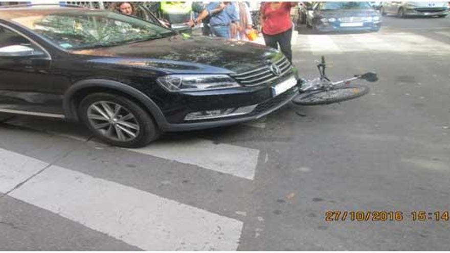Tres accidentes de tráfico en Badajoz provocan sendos heridos leves
