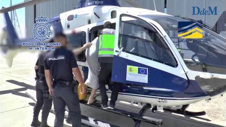 Trasladan en dos helicópteros a Madrid a los cuatro integrantes de Dáesh detenidos en Mallorca