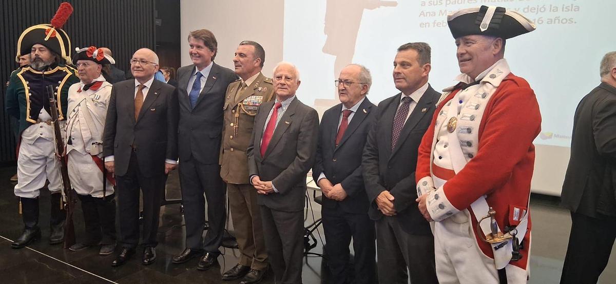 Carlos Cólogan, en Tenerife, en la presentación de su investigación sobre Matías de Gálvez. Carlos Cólogan, en Tenerife, en la presentación de su investigación sobre Matías de Gálvez.