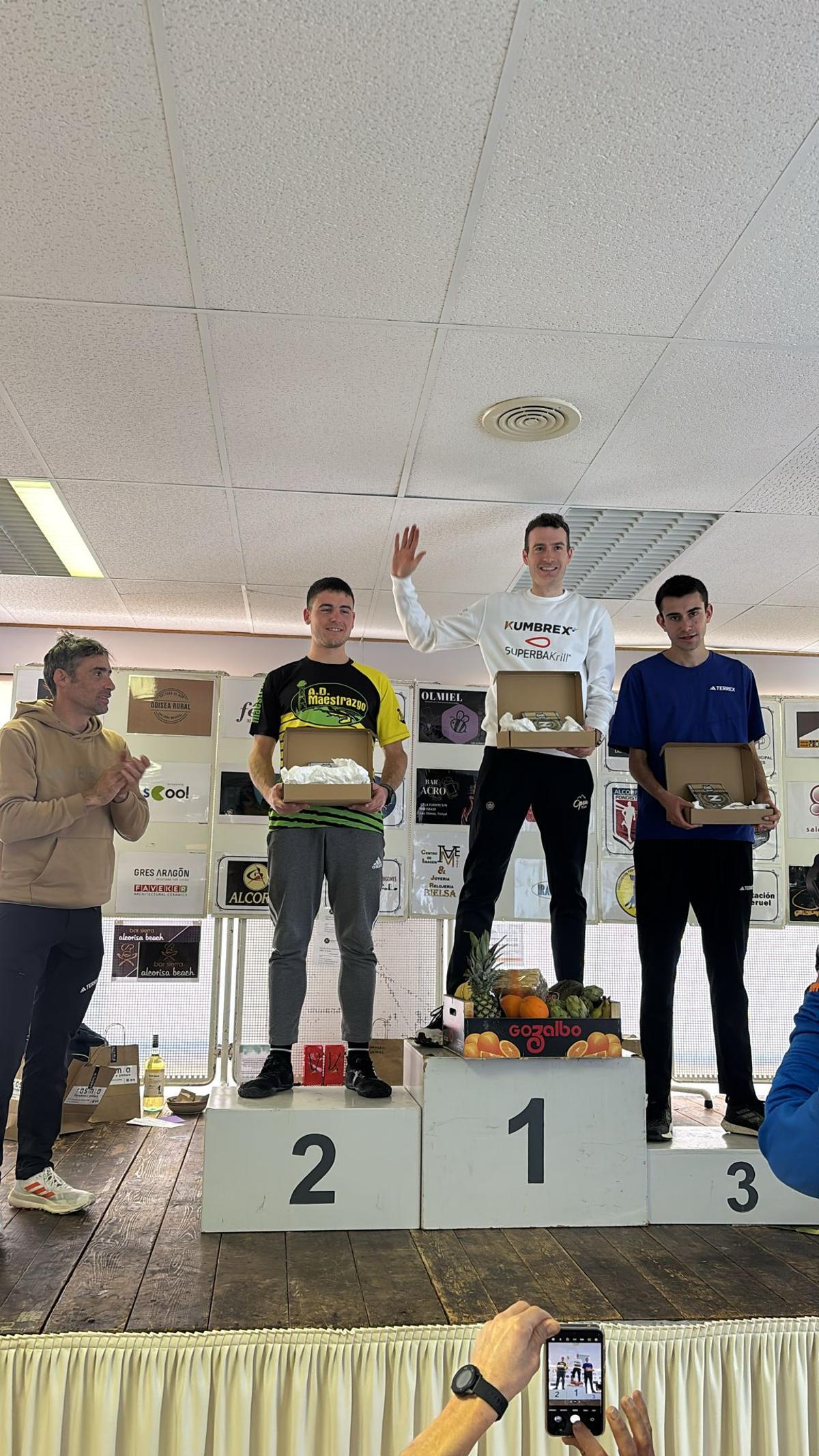 Podio masculino del Trail Zoquetes.