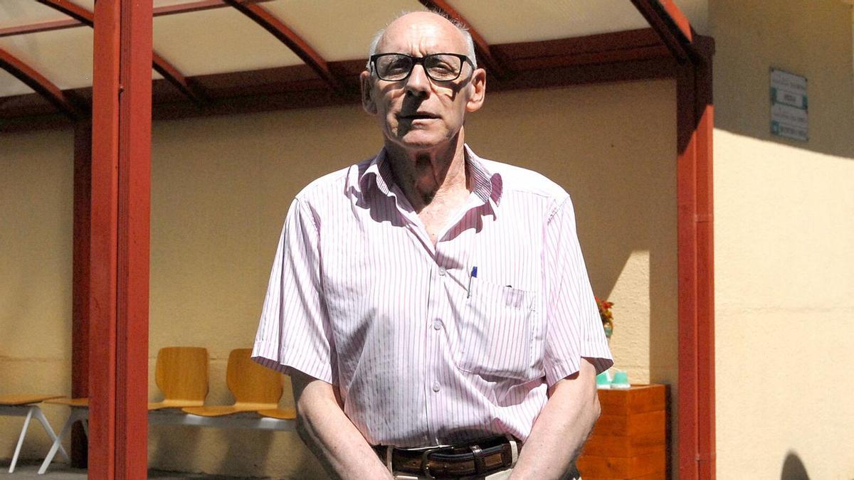 Amador Areán trabaja en un libro recopilatorio de la historia de las bandas de música de la comarca.