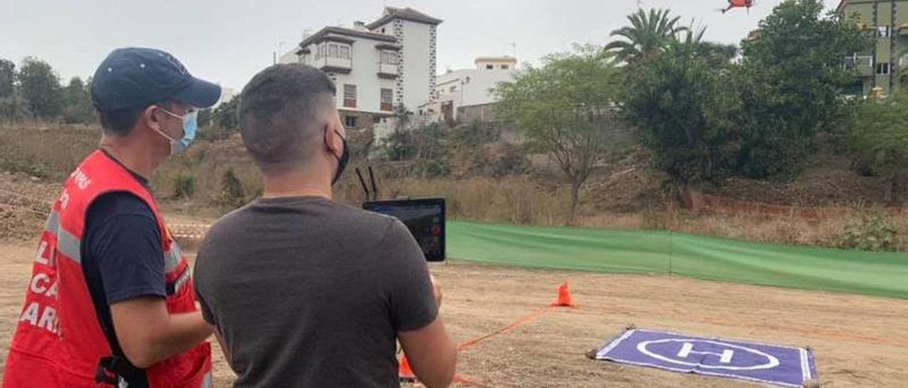 Prácticas de manejo de drones en La Guancha