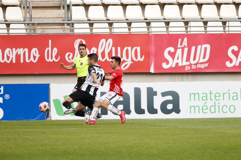 El Real Murcia no levanta cabeza (0-0)