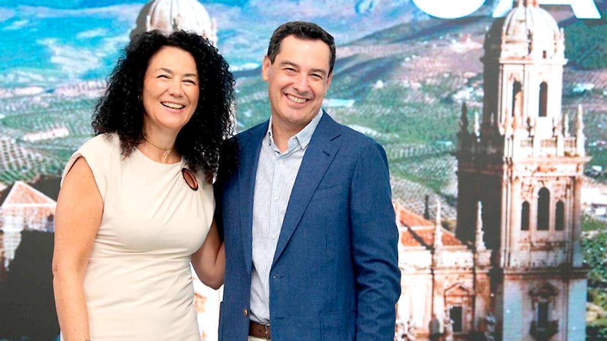 Isabel Azañón y Juanma Moreno.