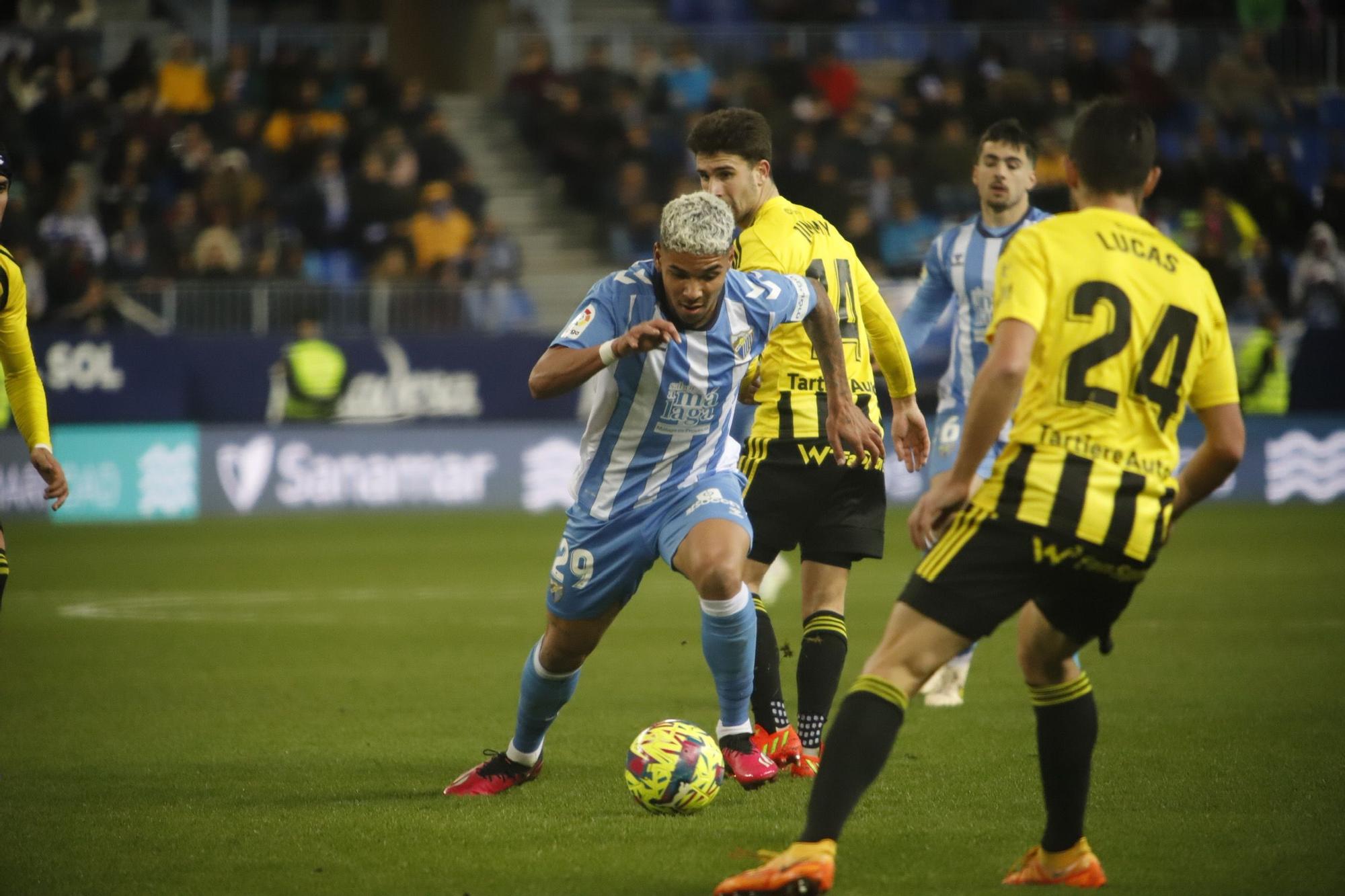 El Málaga CF - Real Oviedo, en imágenes