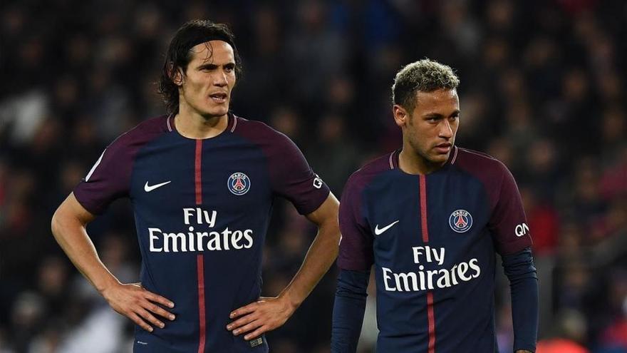 Emery dice que Neymar y Cavani deben compartir los penaltis