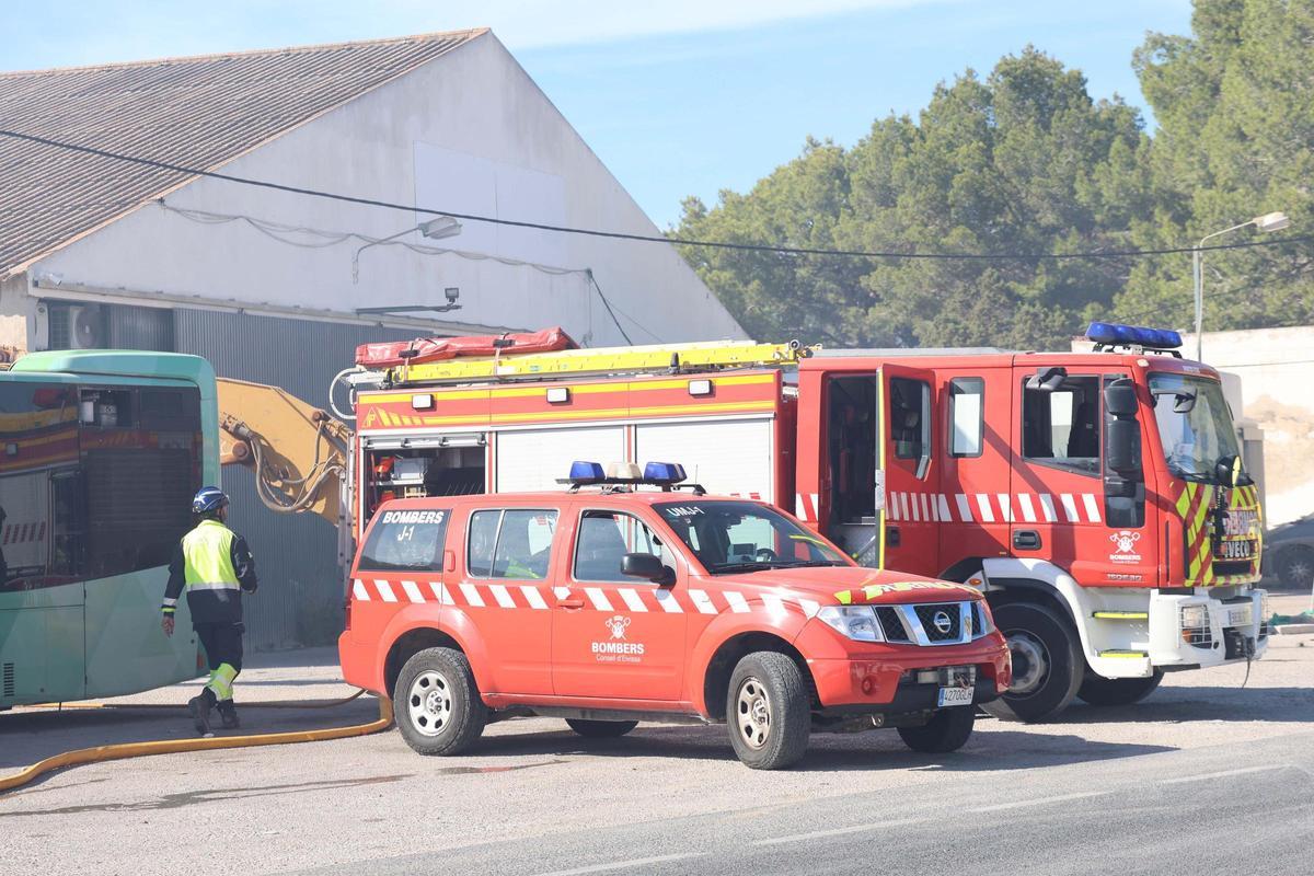Incendio en Cala de Bou.