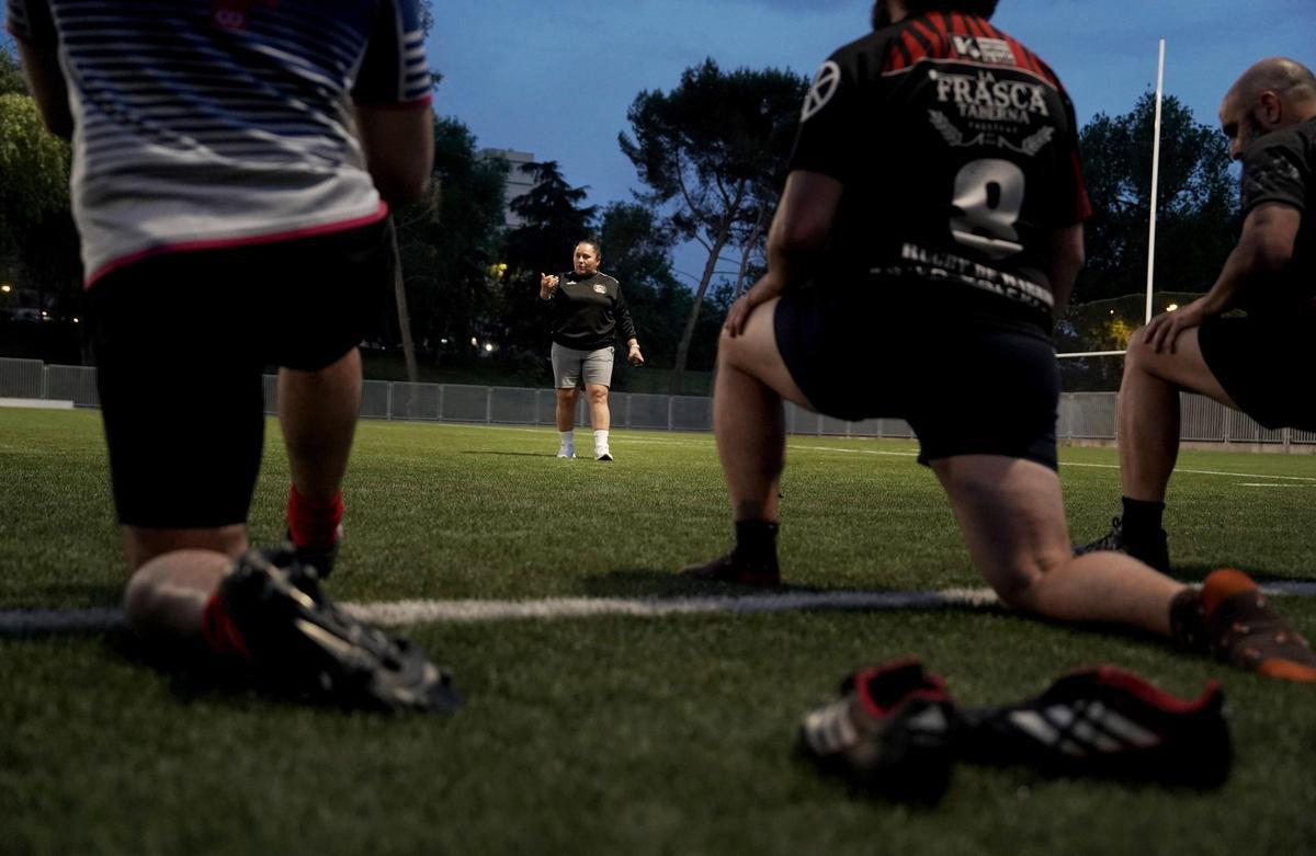 Alejandra Betancur, entrenadora de rugby.