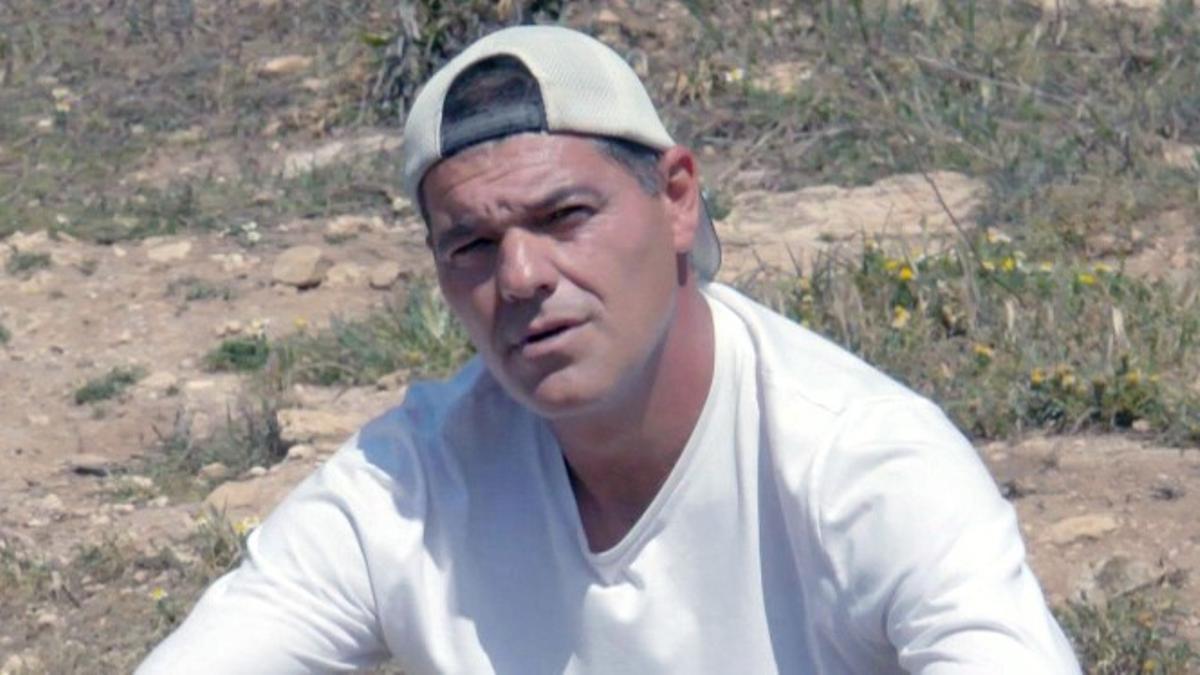 Frank Cuesta pierde los papeles por subir "contenido sexual" a YouTube