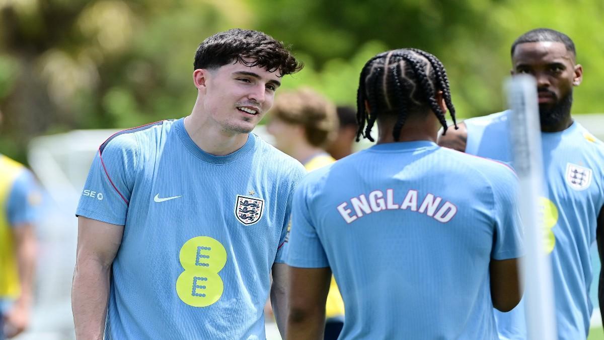Tino Livramento, en un entrenamiento con Inglaterra