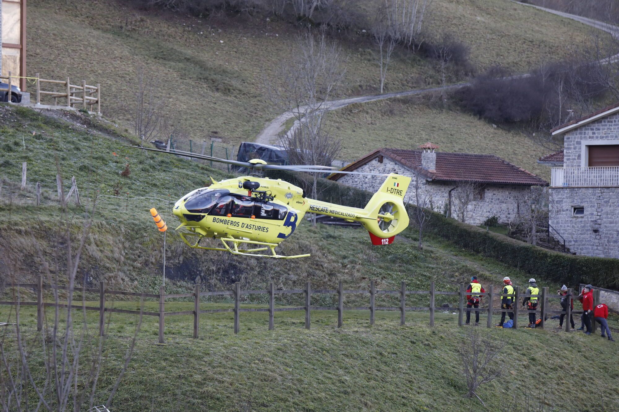 EN IMÁGENES: Así ha sido el dispositivo de rescate de Senen Turienzo, el joven desaparecido en los Picos de Europa