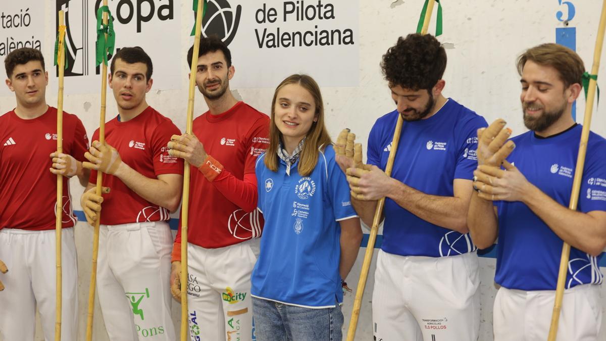 Homenatge a Carmen Jiménez al XV Trofeu Magdalena de Pilota Valenciana