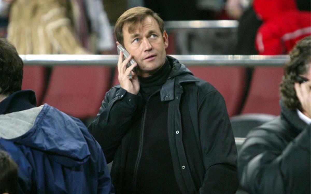 Hoek: "No reconocemos la manera de jugar del Barça"