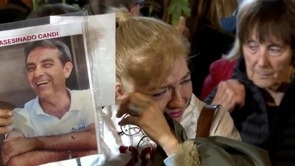 Una concentración en Valencia exige la "prisión" para Mazón