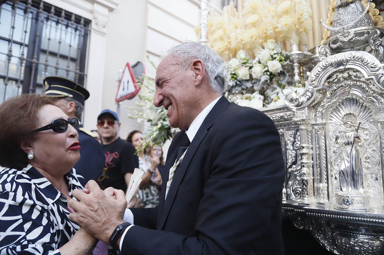 Traslado de la Virgen de La Paz hacia la Catedral antes de su coronación