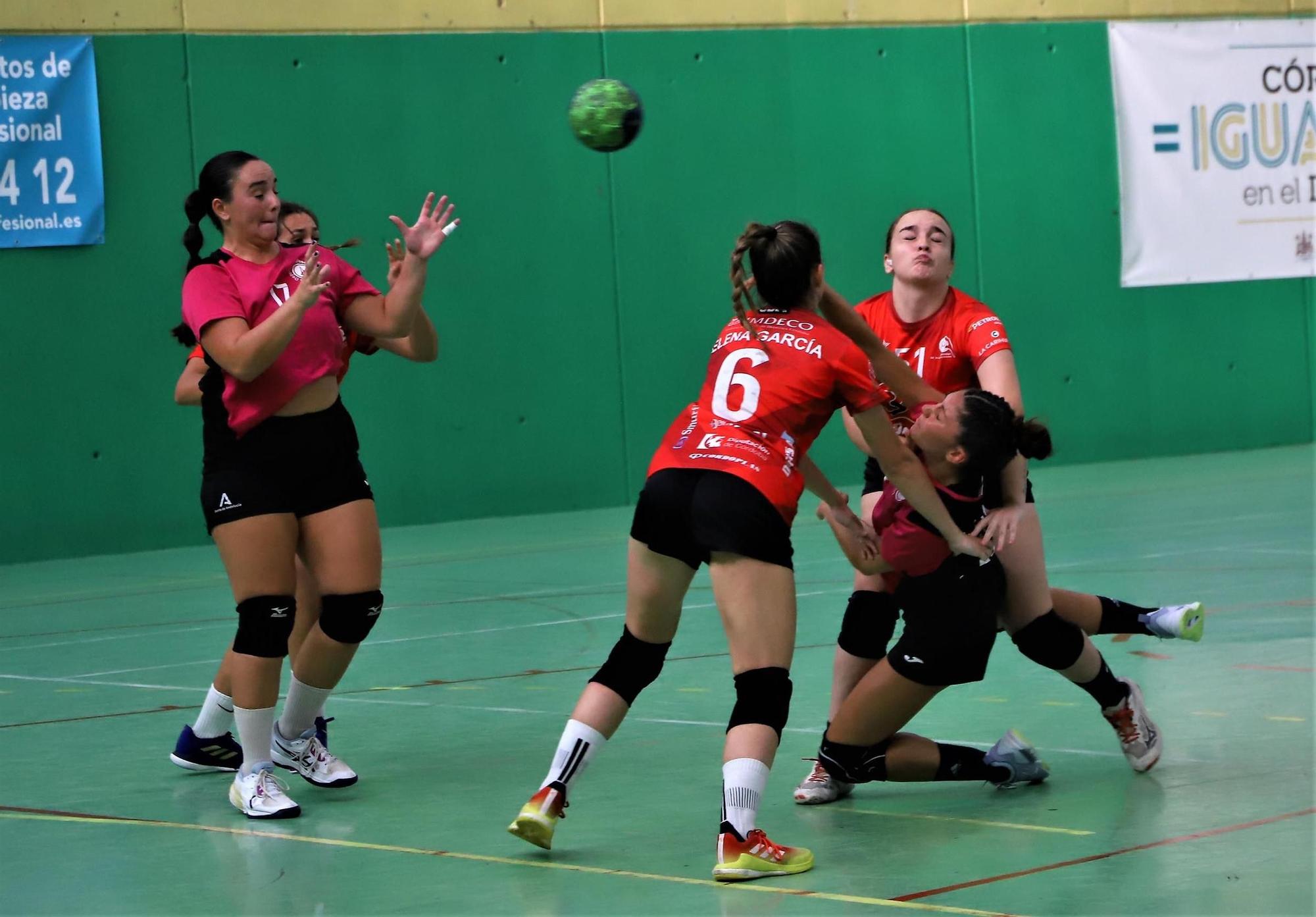 El Adesal - Deza Córdoba de balonmano femenino, en imágenes