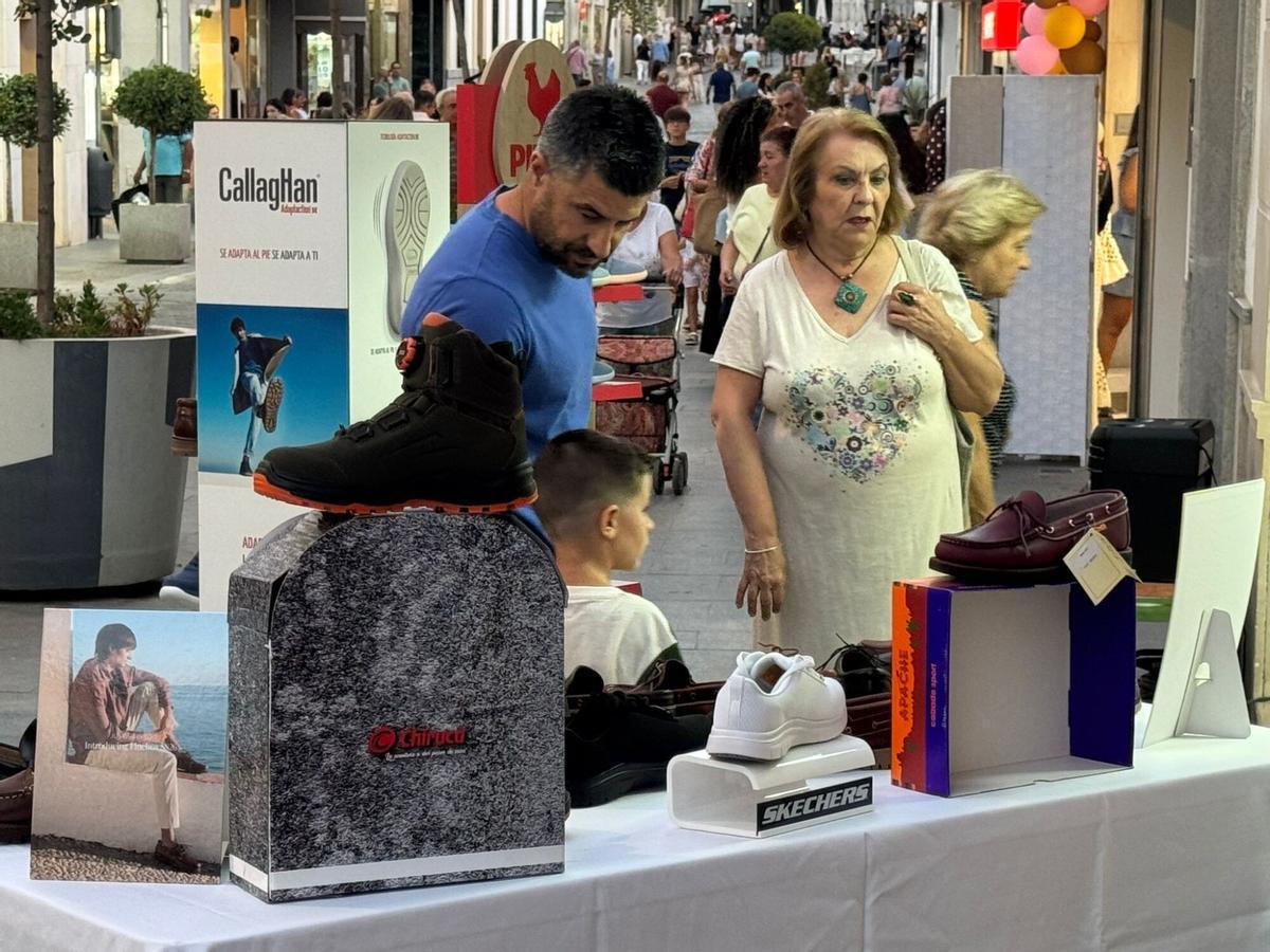 Noche de Compras en el comercio de Montilla