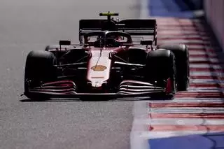 Sainz y Alonso saldrán 3º y 12º en el GP de Brasil