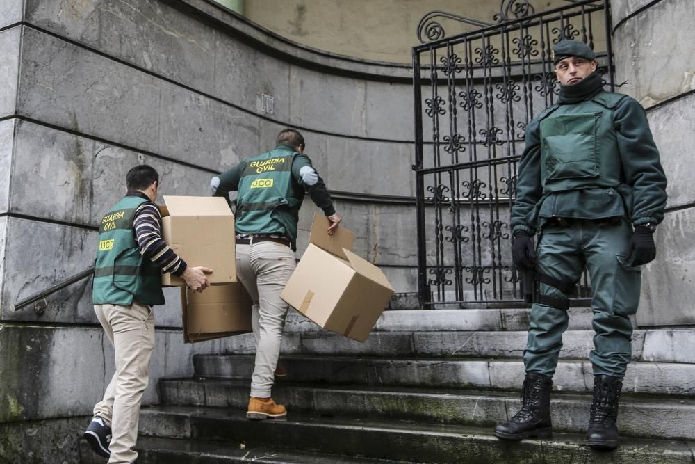 La Guardia Civil registra la sede de UGT en Asturias