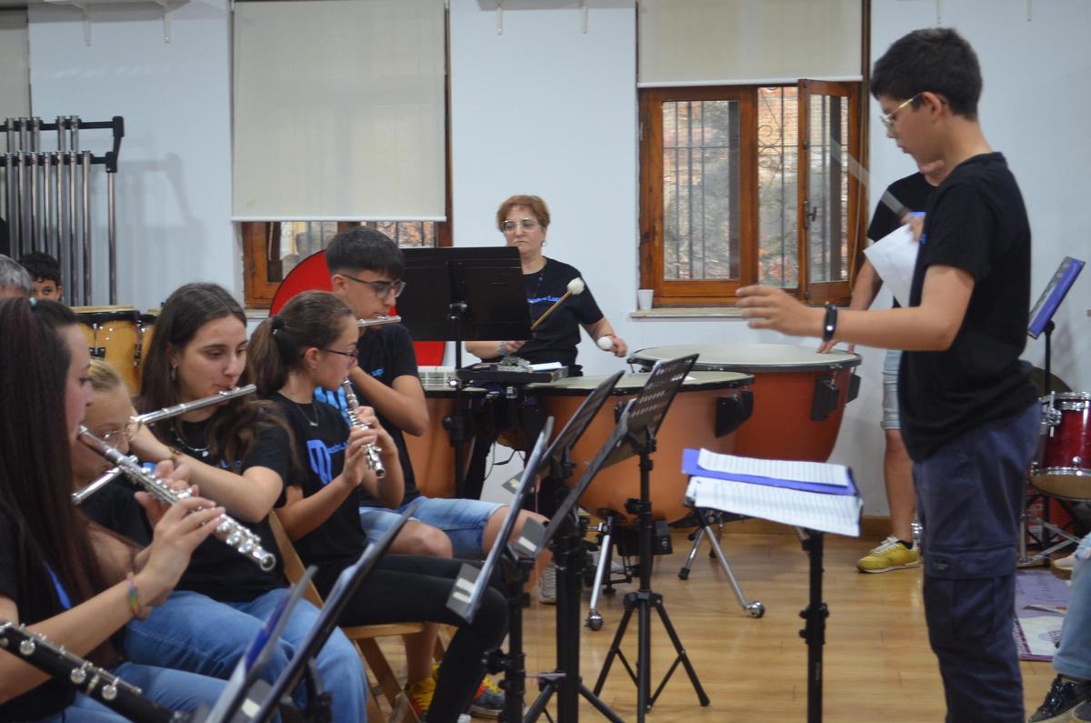 GALERÍA | La Banda Maestro Lupi despide el curso
