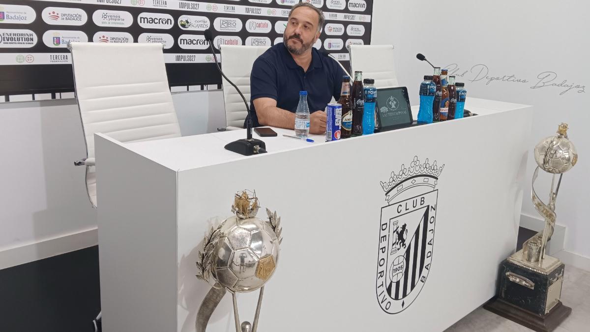 El CD Badajoz, un club sin gobierno