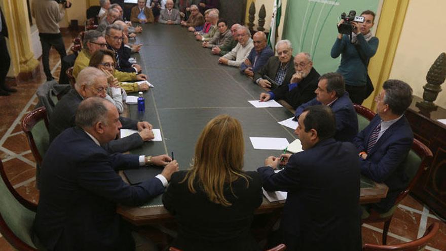 Un momento de la reunión, en la sede del Gobierno andaluz en Málaga.