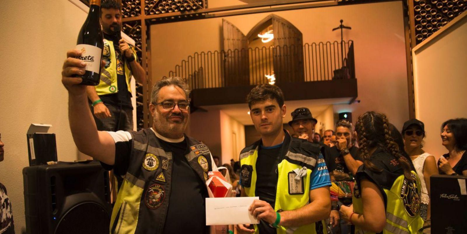 El club local hace un reconocimiento y otorga premios a los moteros "de récord".