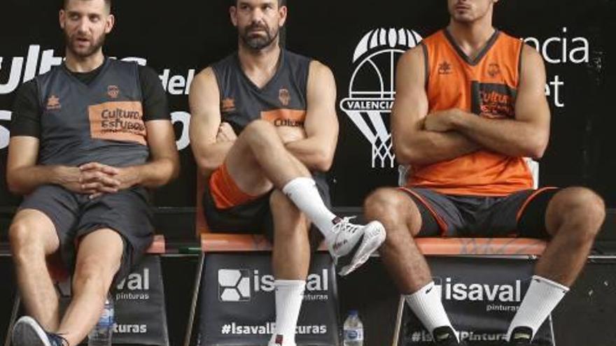 Diot, Rafa Martínez y Abalde, durante un entrenamiento del equipo.