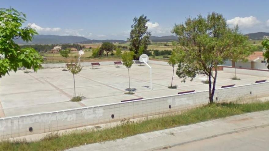 Plaça del Primer d&#039;Octubre, a Pineda de Bages