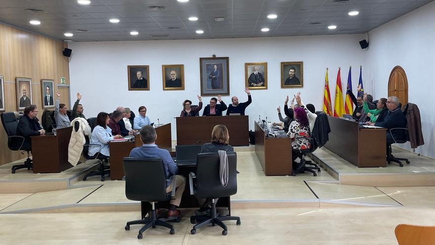 Sant Josep aprueba sus cuentas con el apoyo por sorpresa e innecesario de Ciudadanos