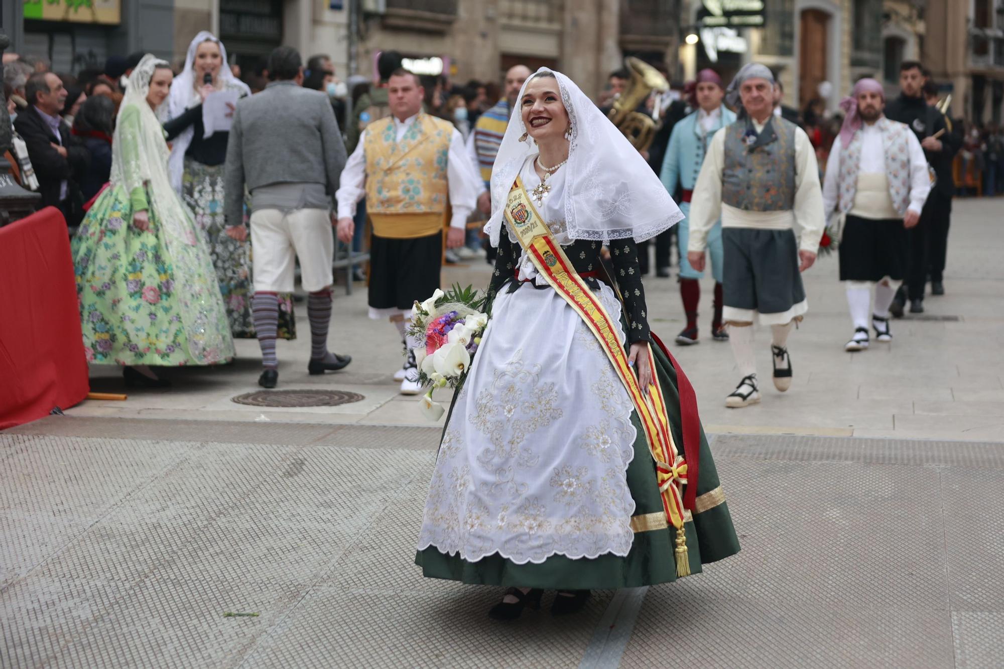 Búscate en el segundo día de ofrenda por la calle Quart (entre las 18:00 a las 19:00 horas)