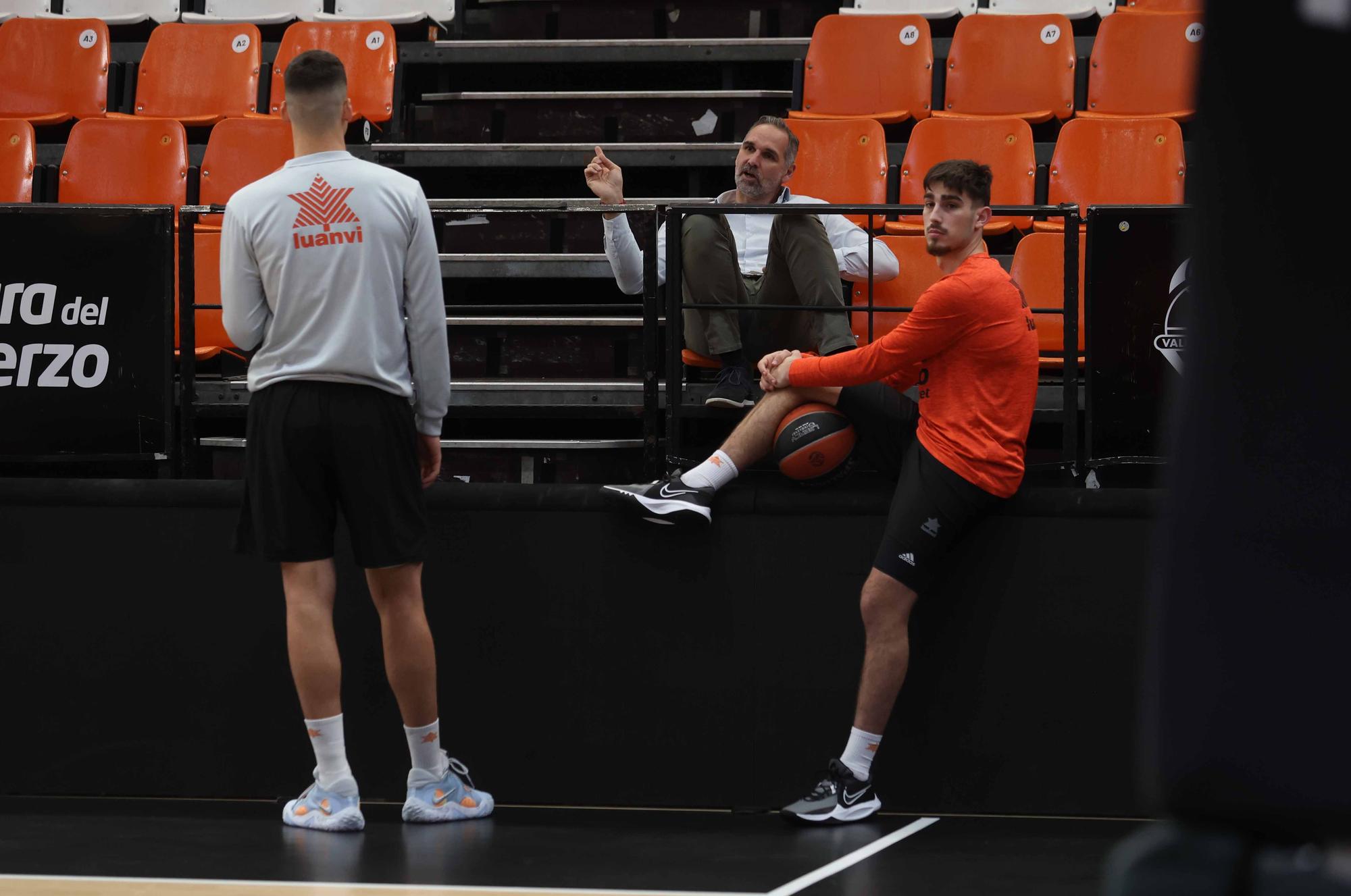 Entrenamiento previo al partido de Euroleague frente al Anadolu Efes Istanbul