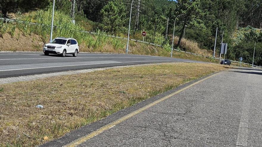O Grove dedica 129.000 euros al repintado de  líneas y desbroces