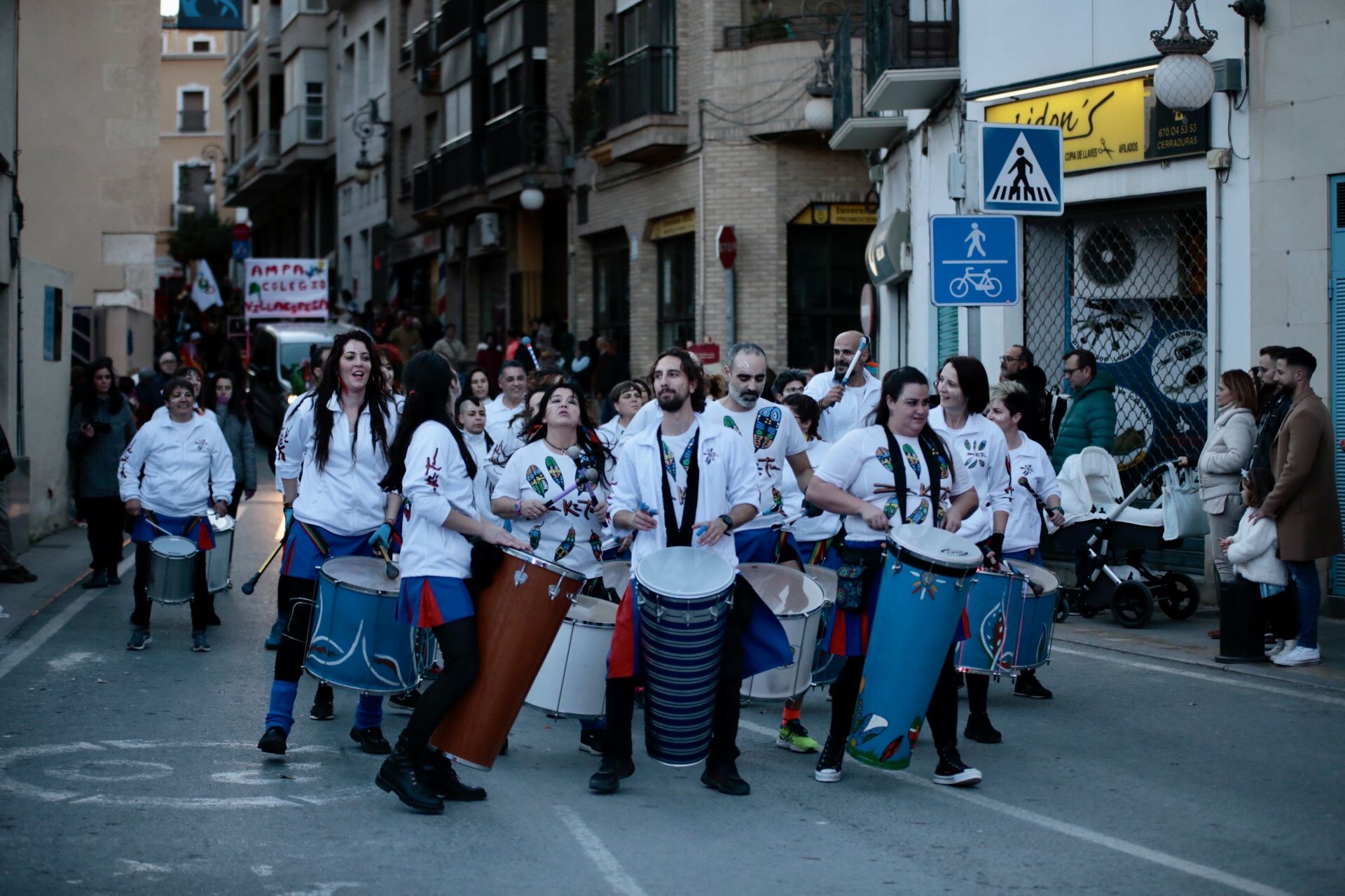 Miles de personas disfrutan del Carnaval en las calles de Lorca