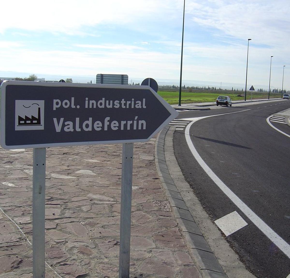 Entrada al polígono Valdeferrín de Ejea de los Caballeros, donde está Cárnicas Cinco Villas.