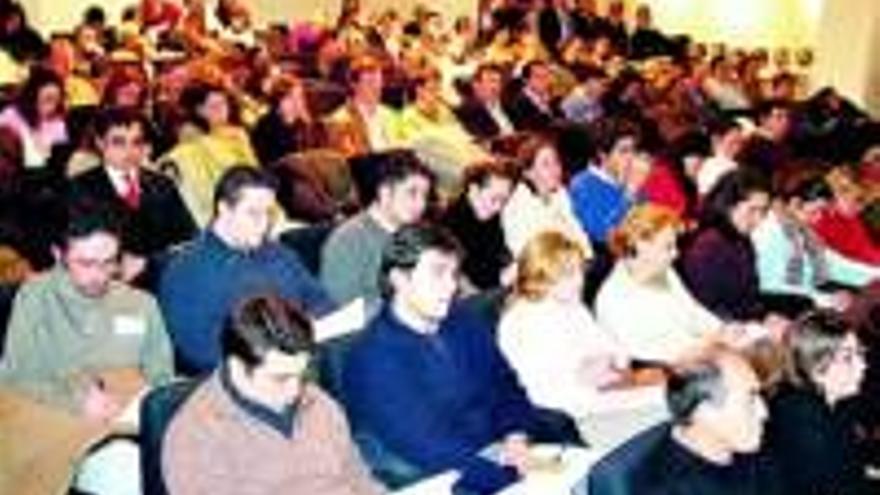 Las habilidades sociales, objeto de analisisen el aula de cultura de Caja Extremadura