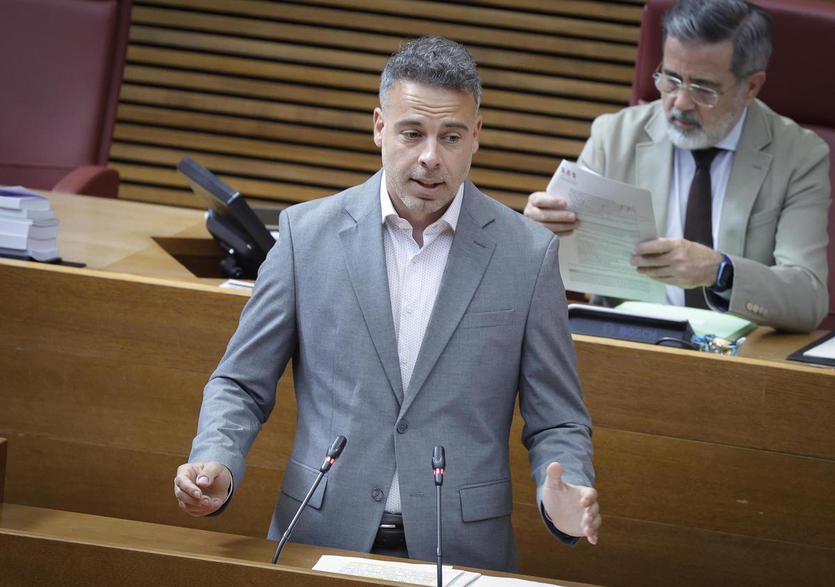 Mario Villar, diputado del PSPV.