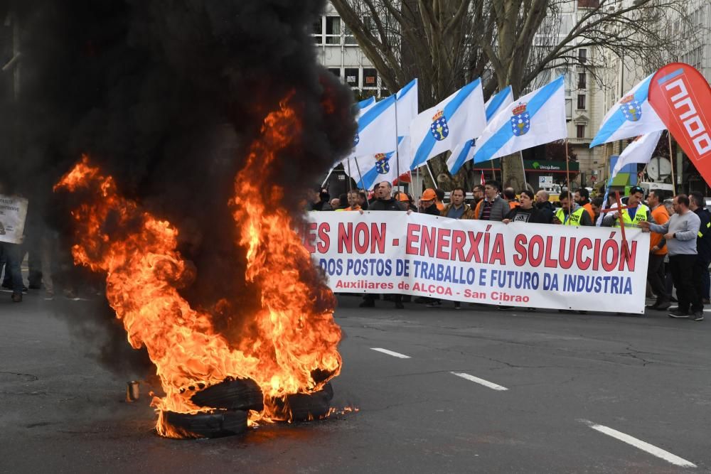 Protesta de trabajadores de Alu Ibérica