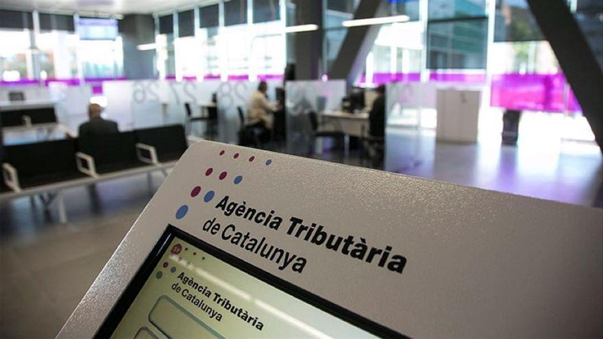 Un correu fraudulent estafa sobre el cobrament de la declaració de la renda