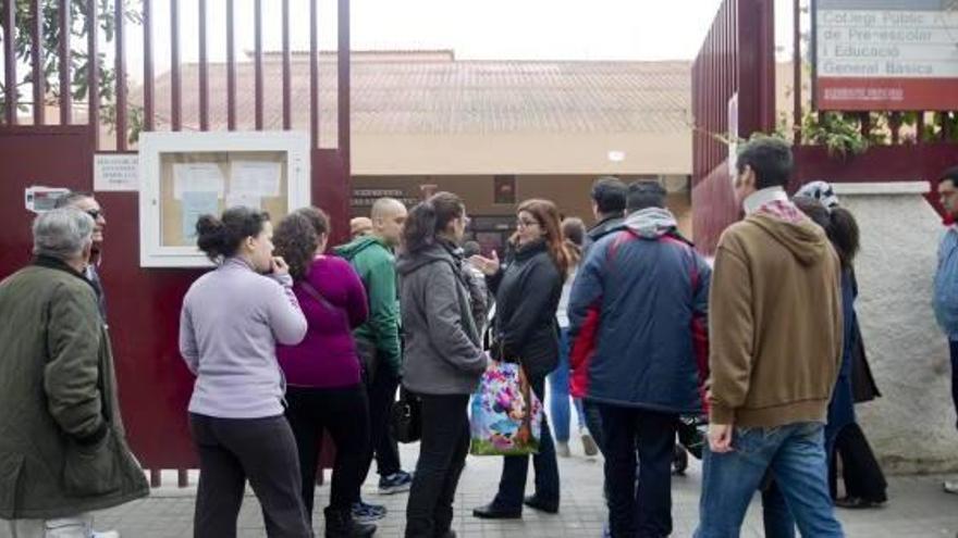 Educación permitirá la jornada escolar intensiva si la apoya el 55 % de los padres