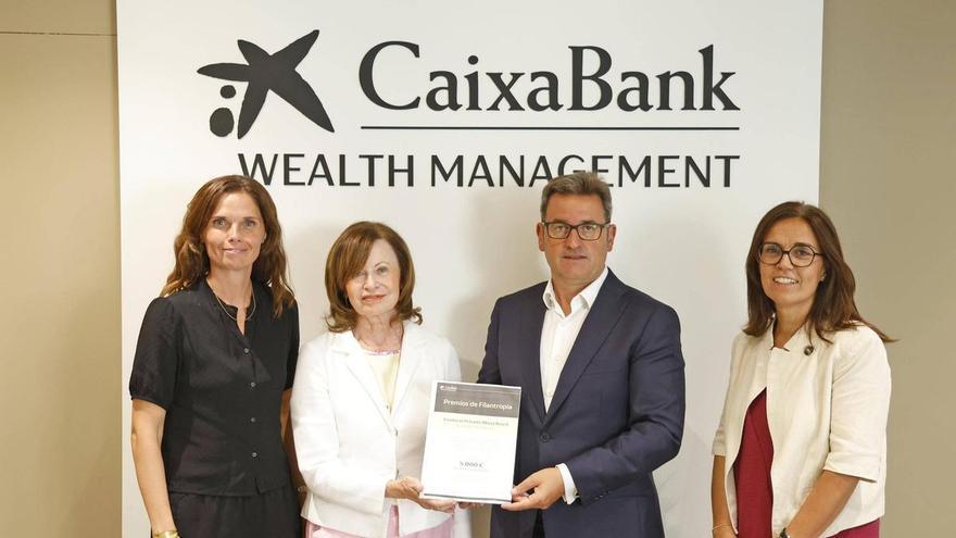 La Fundació Albert Bosch rep el Premi de Filantropia de CaixaBank per un projecte contra el càncer infantil