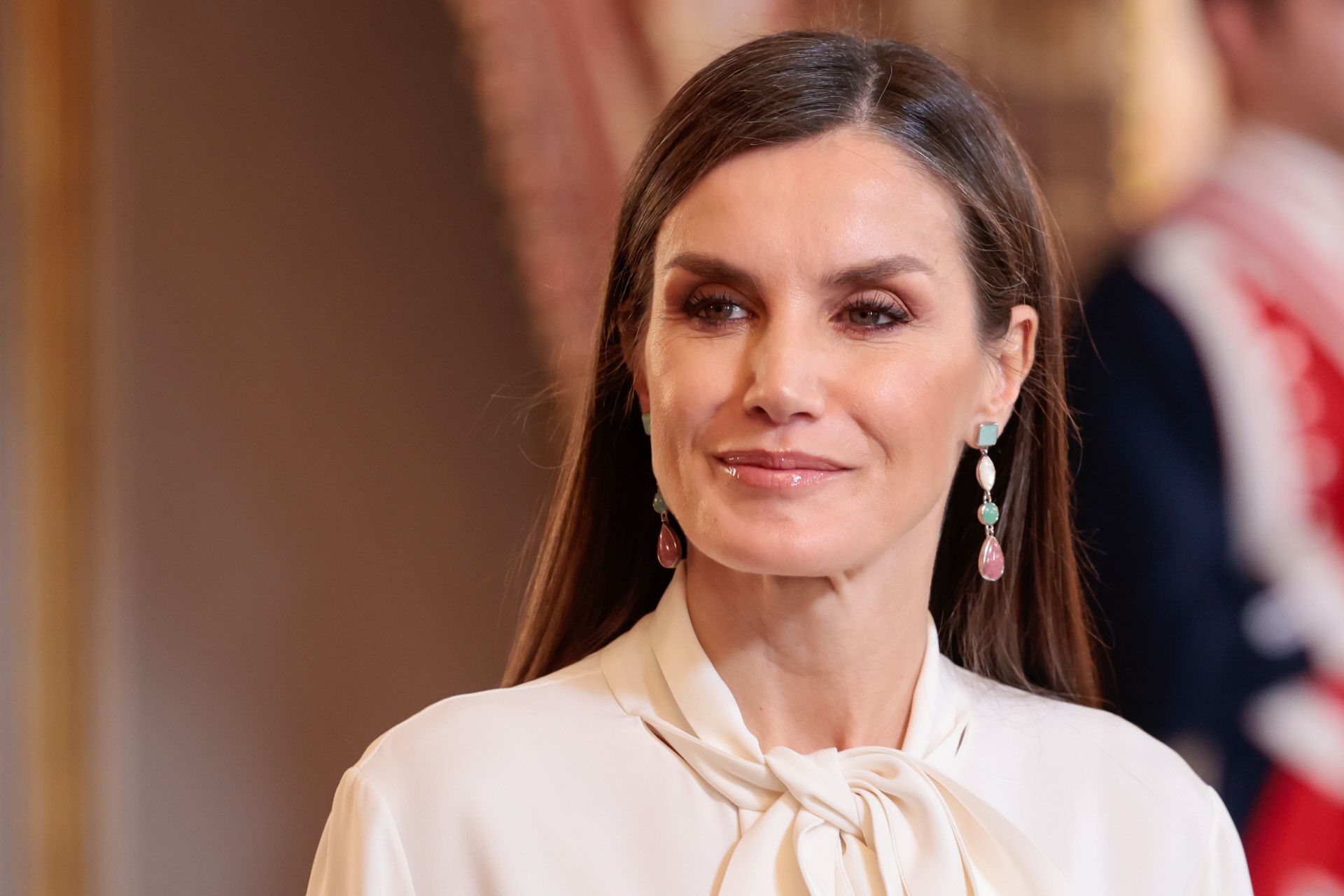 La reina Letizia en la recepción con el cuerpo diplomático