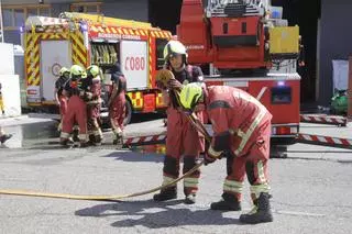 Dos incendios de pasto movilizan a los bomberos en el Sector Sur de Córdoba este domingo
