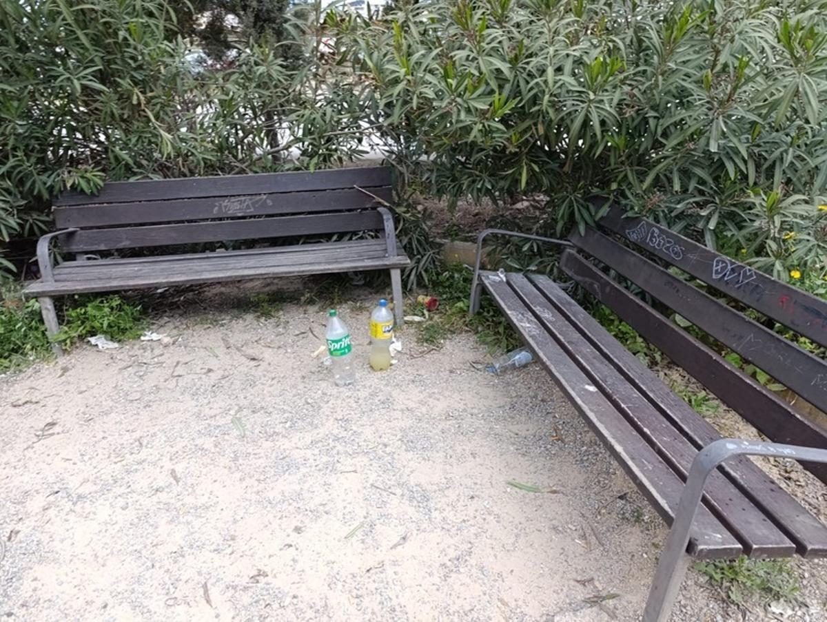 Elparque del Sol Post, en la zona de ses Variades, con suciedad y abandono