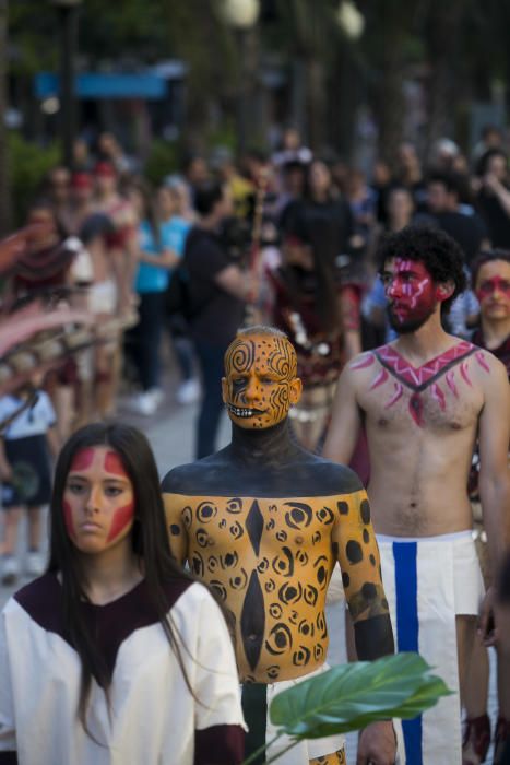 Los mayas llenan Alicante de danzas y rituales
