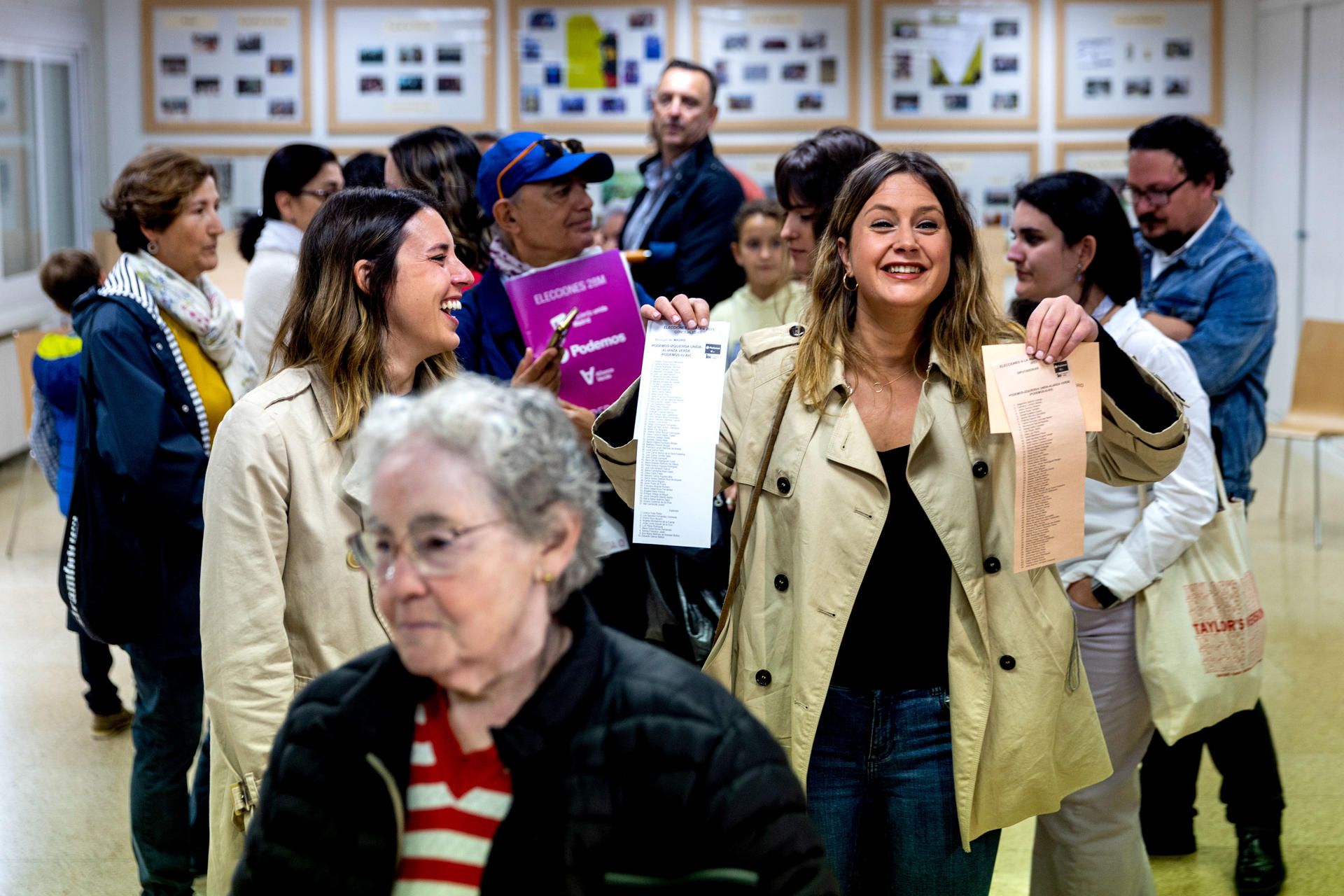 Irene Montero junto a la candidata a la Comunidad de Madrid, Alejandra Jacinto.