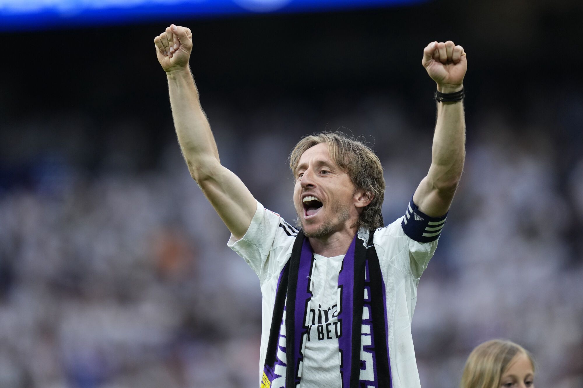 Real Madrid's Luka Modric gestures after a Spanish La Liga soccer match against Real Sociedad at Santiago Bernabeu stadium in Madrid, Saturday, May 24, 2025. (AP Photo/Cesar Cebolla)