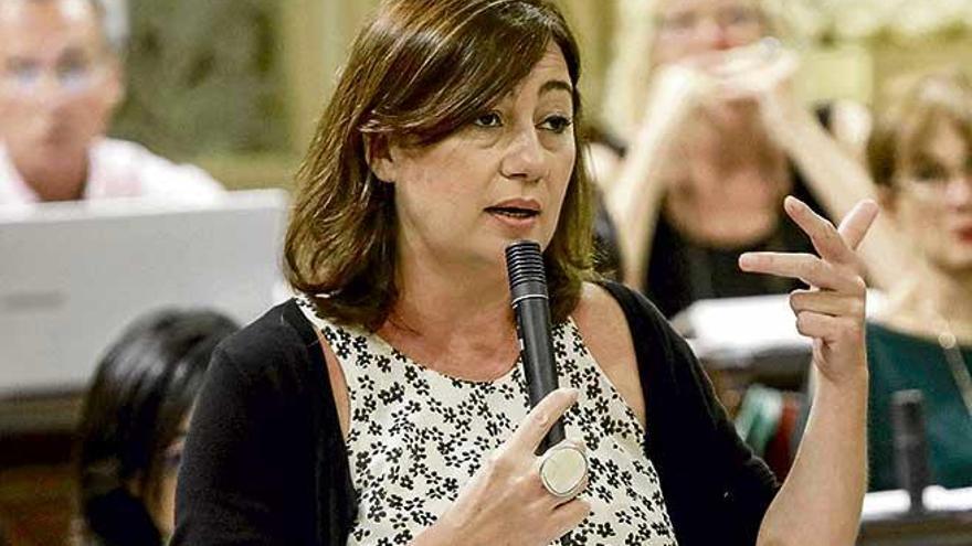 La presidenta Francina Armengol ayer en el Parlament.