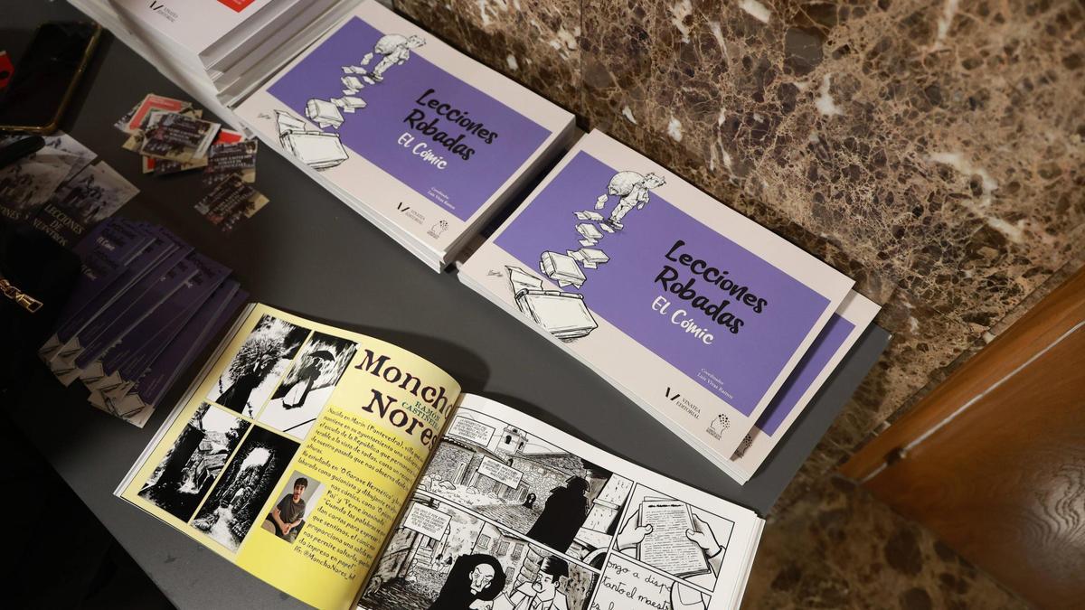 Presentación de ‘Lecciones robadas, el cómic' en Cáceres, que une a abuelos y nietos a través de la memoria histórica