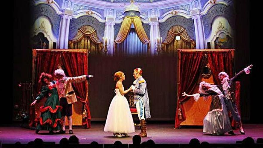 El musical sobre La Cenicienta, en el Teatro Ramos Carrión de Zamora